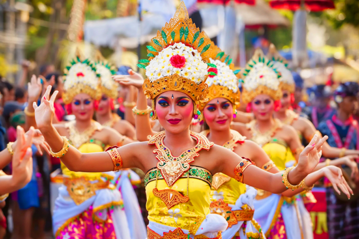 Join Jim West for a batiking birthday bash in Bali