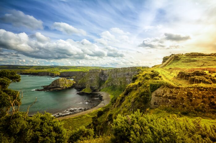 9-Day Exploring the Highlights of Ireland with April Story